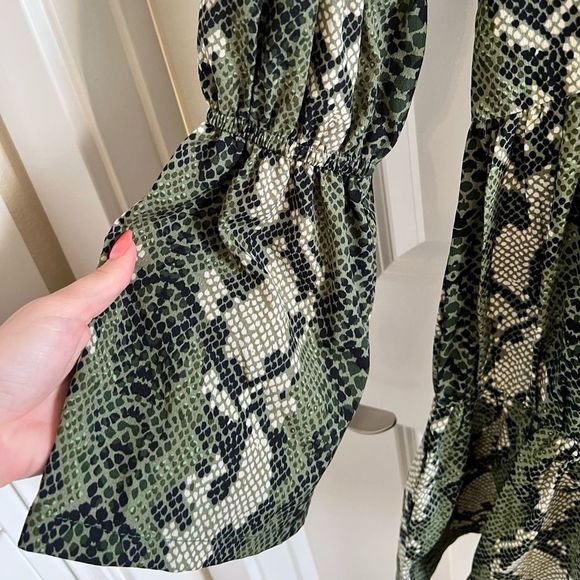 Missguided Green Snake Print Prairie Dress - Picture 7 of 8